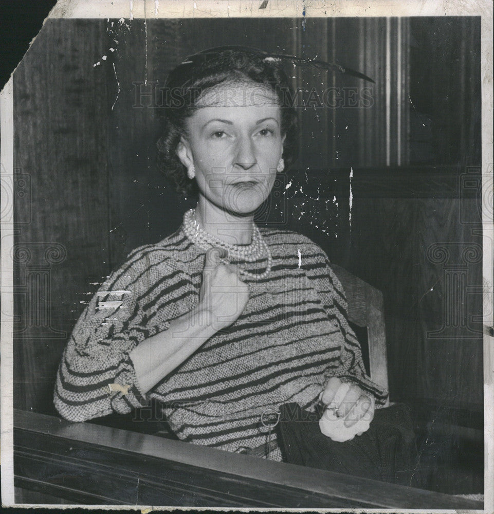 1954 Press Photo Mrs Esther Houk, Wife of Bay Village Mayor J Spencer Houk - Historic Images