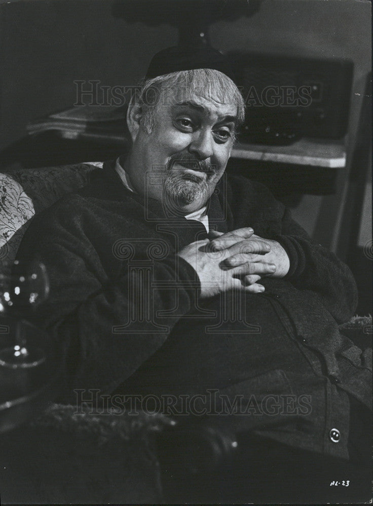 1975 Press Photo Morris Mishkin zero Mostel Actor - Historic Images