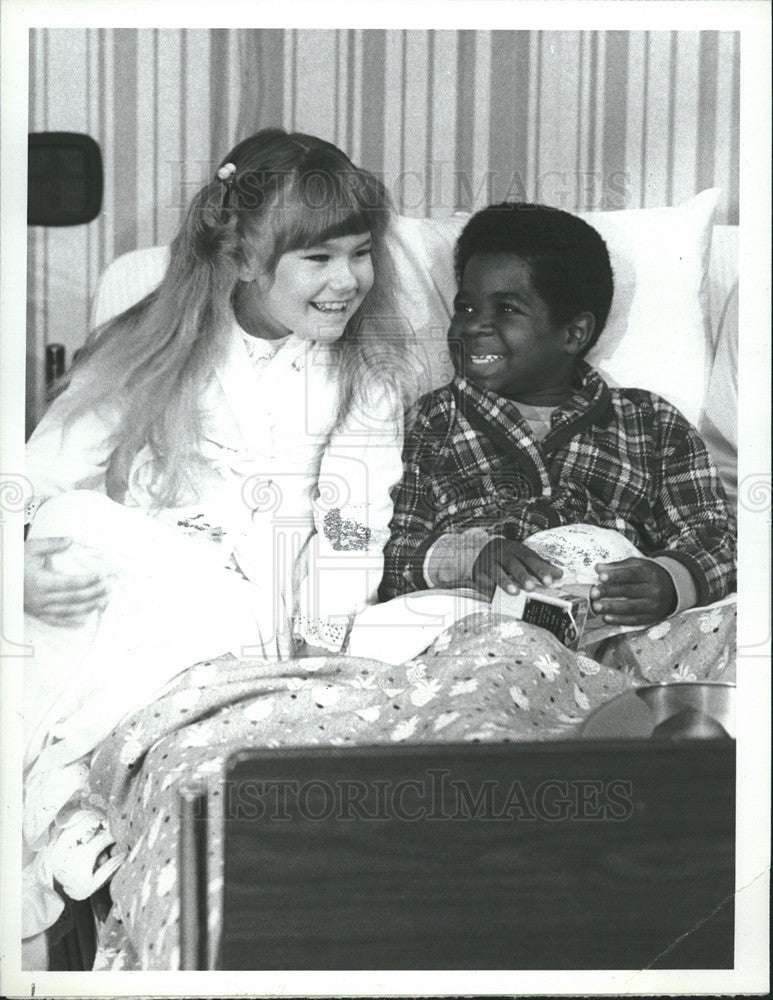 1994 Press Photo
Arnolds Girlfriend Different Strokes
Rachel Jacobs Gary Coleman - Historic Images