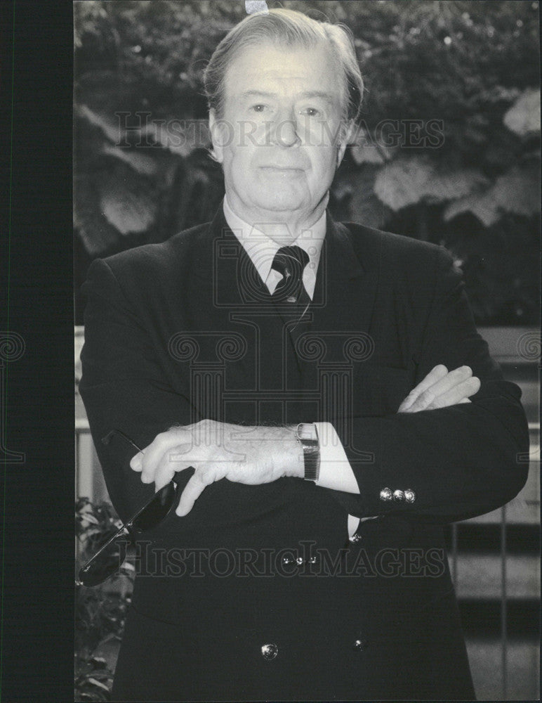 1988 Press Photo
Jerry Buck
James Clavell
Noble House - Historic Images