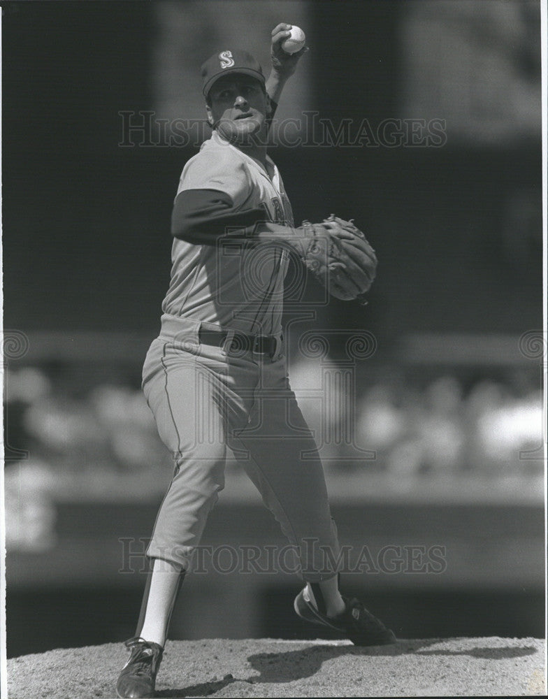 1989 Press Photo Steve Trout Seattle Mariners Baseball Pitcher Throws Pitch - Historic Images