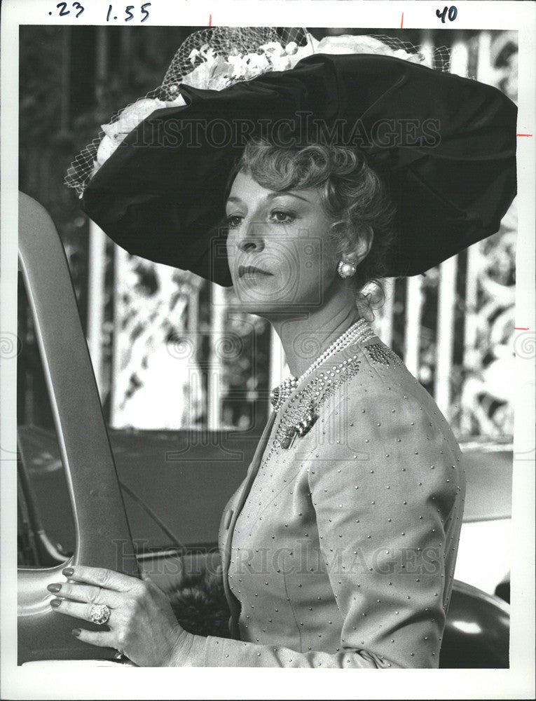 1987 Press Photo Actress Jane Alexander Malice in Wonderland - Historic Images