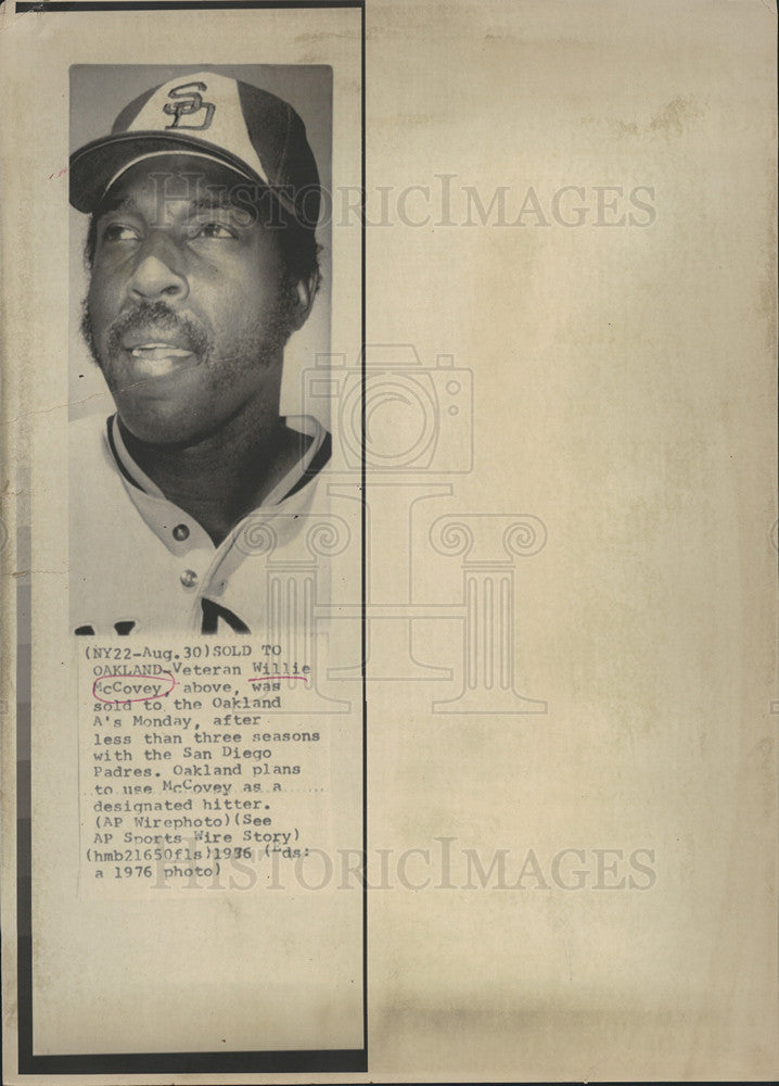 1976 Press Photo San Diego Padres Player Willie McCovey Traded To Oakland A&#39;s - Historic Images