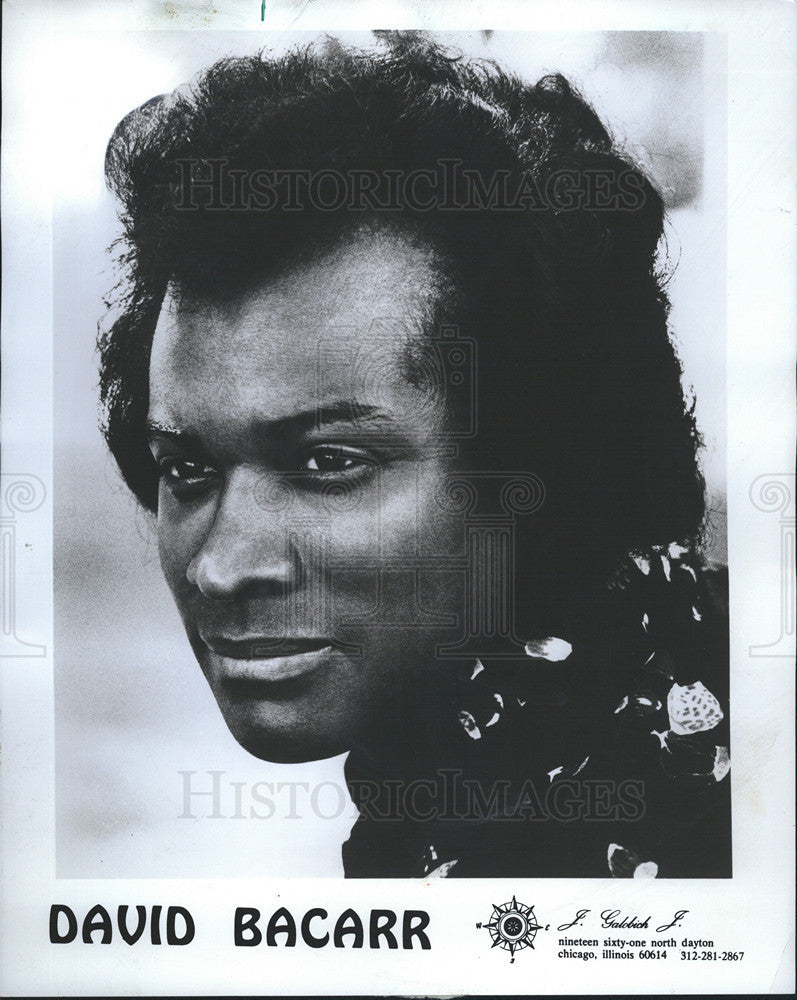 1974 Press Photo David bacarr Singer - Historic Images