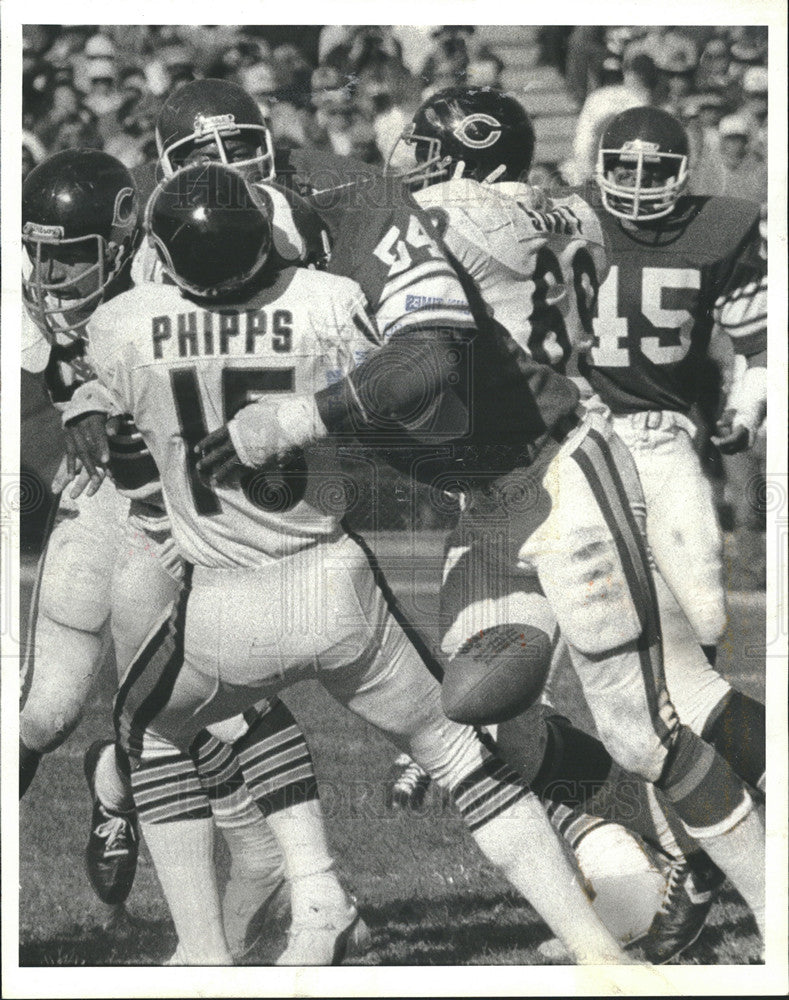 1980 Press Photo Bears  and Vikings play football - Historic Images