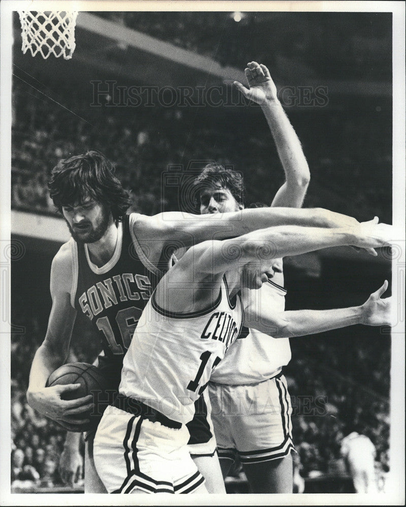 Press Photo Dave Cowens of the Boston Celtics - Historic Images