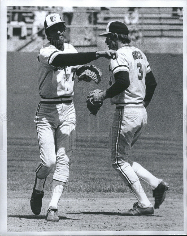 1976 Press Photo Mark Belanger and Bobby Grich Baltimore Orioles - Historic Images