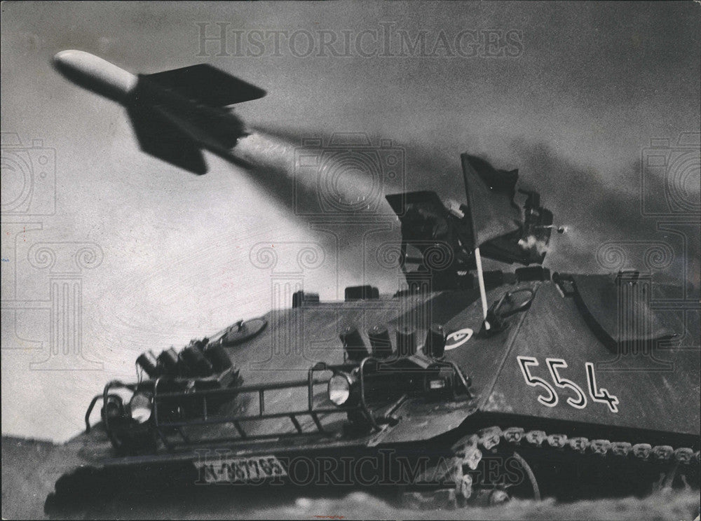 1964 Press Photo An Anti tank rocket being fired - Historic Images