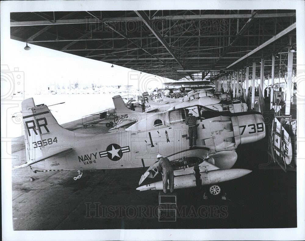 1967 Press Photo A-1 Skyraider for Vietnam Men Touch-ups - Historic Images