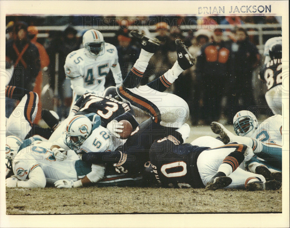 Undated Press Photo Chicago Bears and Miami Dolphins. - Historic Images