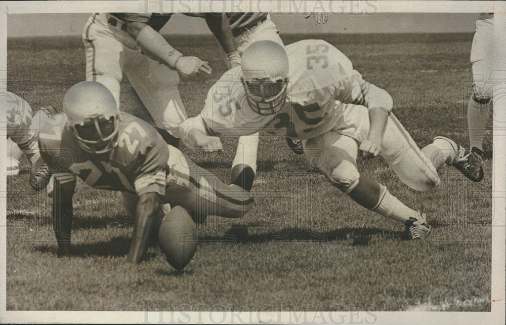 1977 Press Photo Blue-Silver Air Force Academy football - Historic Images