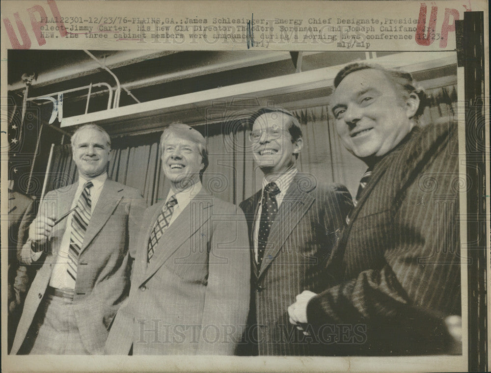 1976 Press Photo President-Elect Jimmy Carter Names Three New Cabinet Members - Historic Images