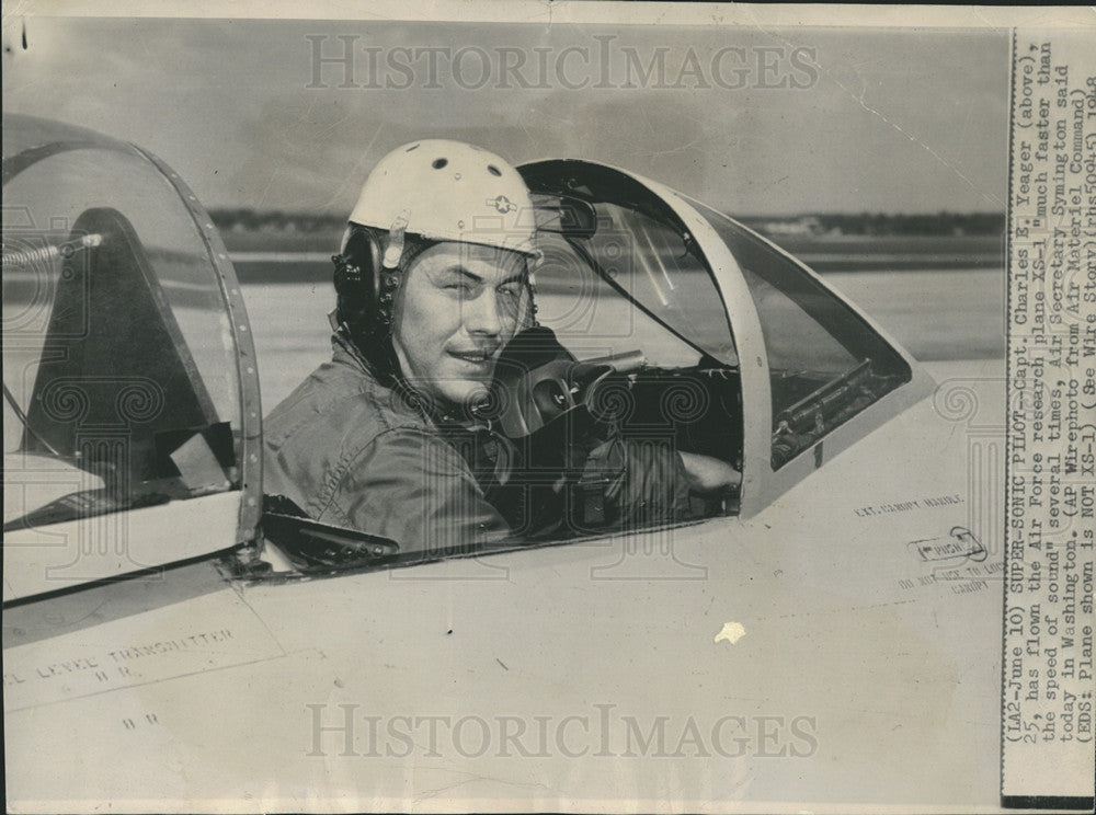 1948 Press Photo Capt. Charles E. Yeager and AF Research plane XS-1 - Historic Images