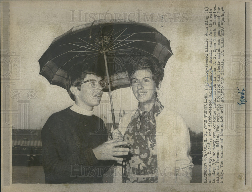 1968 Press Photo Billie Jean King Maria Bueno U.S. Open Tennis Champion - Historic Images