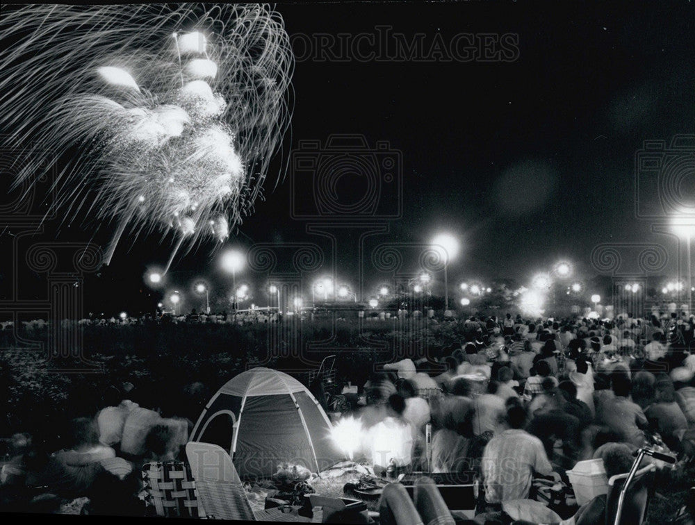 1990 Press Photo July 4th Fireworks at Grant Park - Historic Images