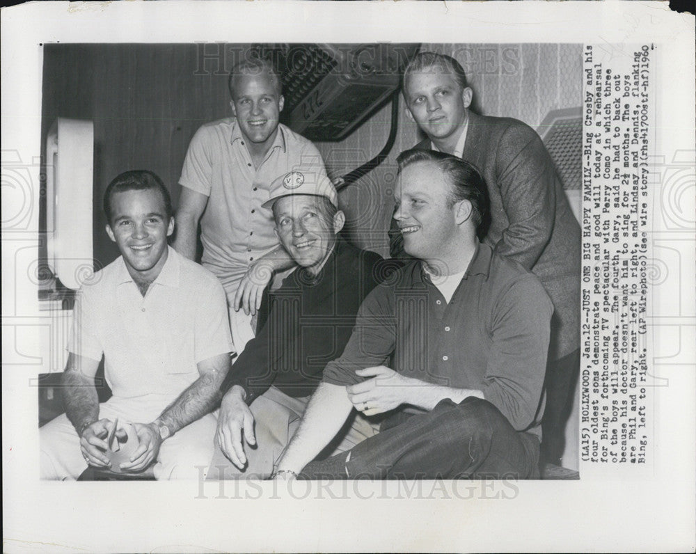 1960 Press Photo Bing Crosby and his four oldest son&#39;s. - Historic Images