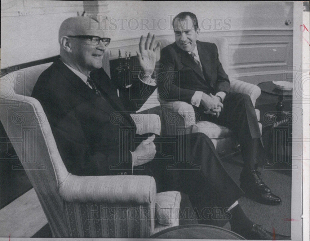 1970 Press Photo President Nixon and President Urho Kekkonen of Findland. - Historic Images