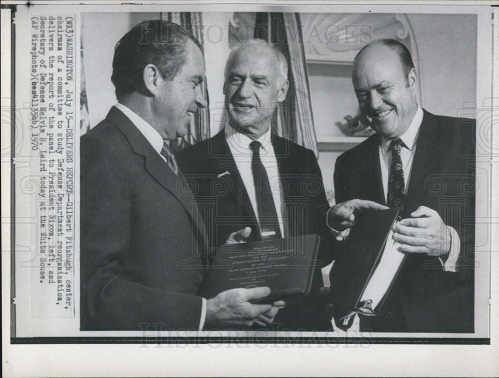 1970 Press Photo Richard Nixon, Gilbert Fizhugh, center &amp; Melvin R. Laird. - Historic Images