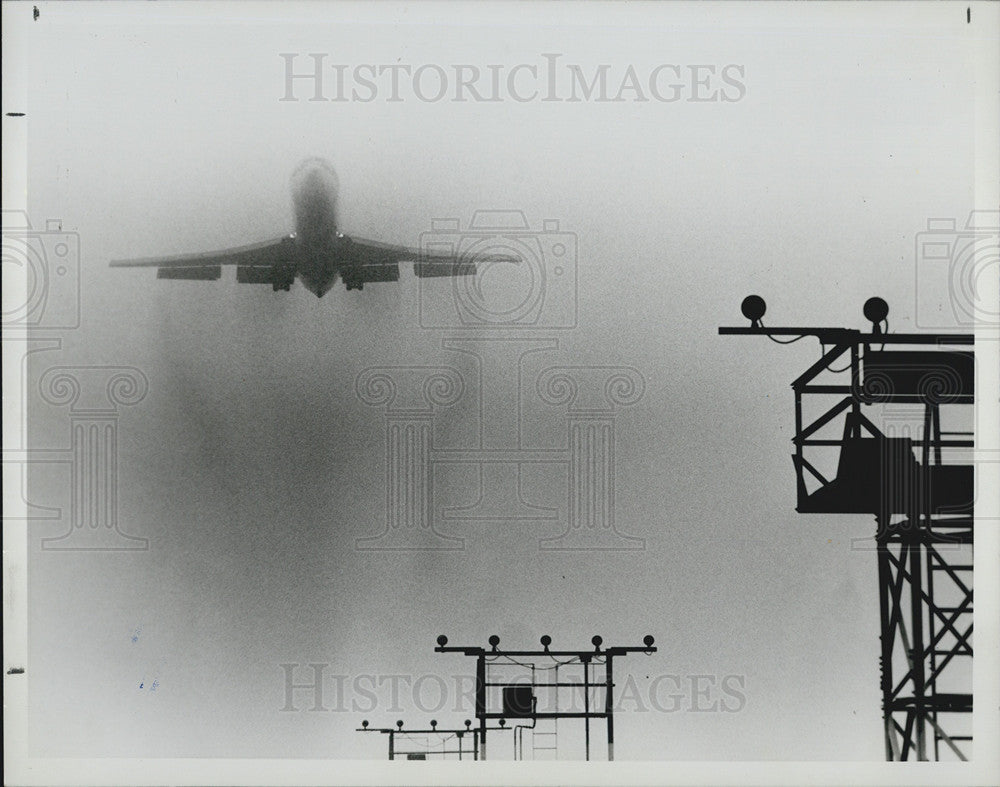 1987 Press Photo tampa International Airport fog closed airport - Historic Images