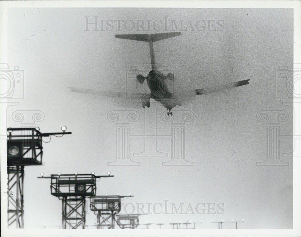 1987 Press Photo Weather Fog international airport - Historic Images