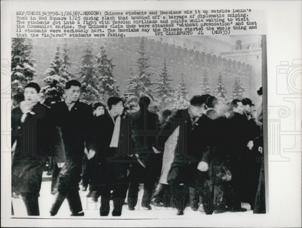 1967 Press Photo Chinese students expelled from Russia - Historic Images