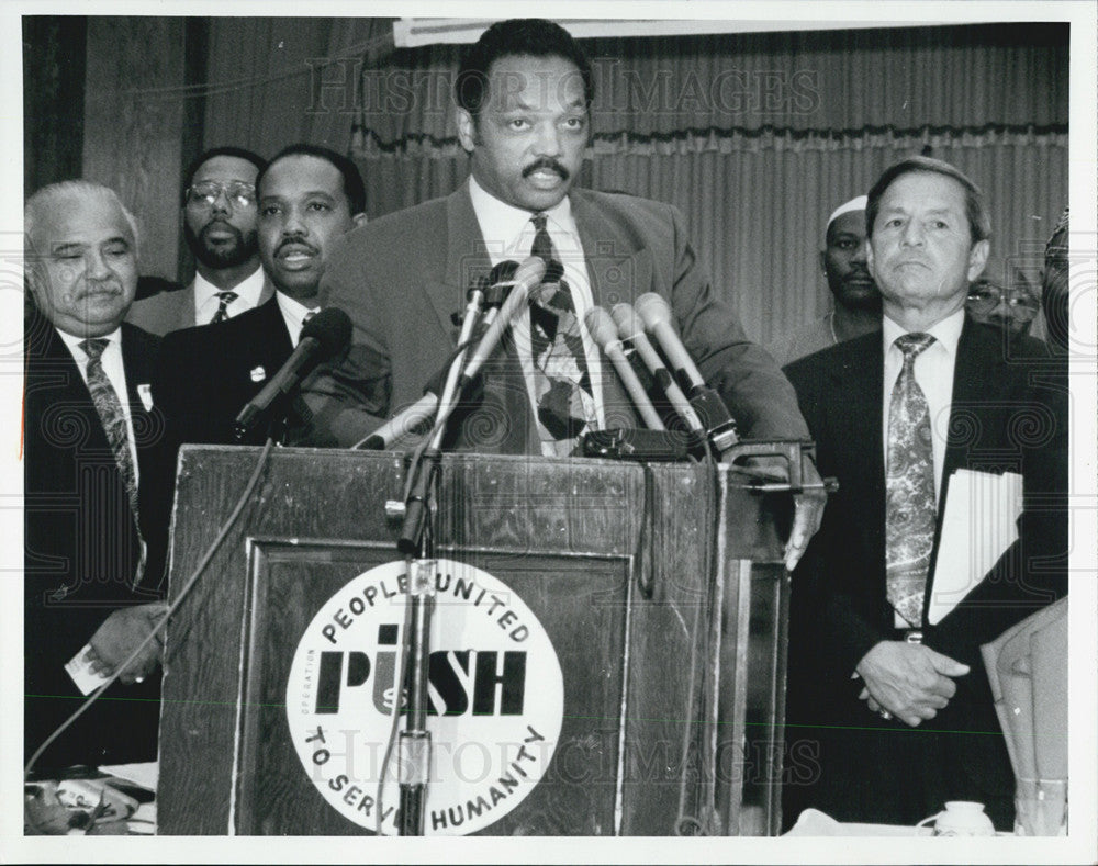 1992 Press Photo Jesse Jackson speaks at PUSH meetin,Judge E Reid,Rev Williamson - Historic Images