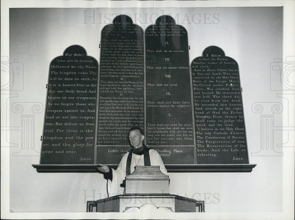 1943 Press Photo Dr Weigle, Shrine of Freedom, Mount Vernon, NY - Historic Images