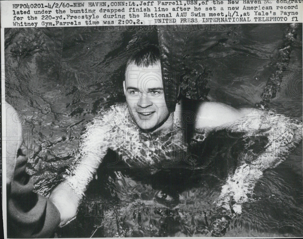 1960 Press Photo Jeff Farrell Of USN National AAU Swim Meet 220 Yard Freestyle - Historic Images