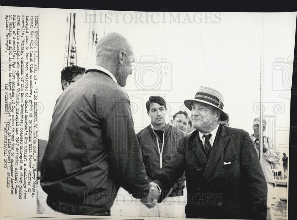 1970 Press Photo Harry Morgan New York Yacht Club Commodore Meets Bill Ficker - Historic Images