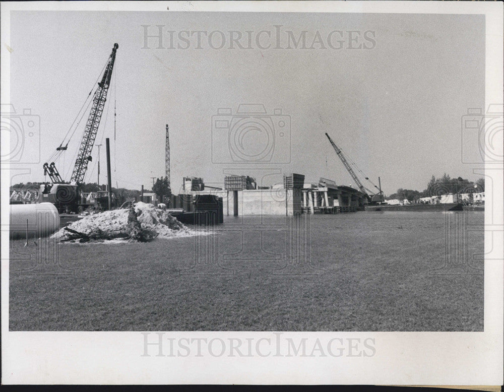 1968 Press Photo Construction on Stickney Point bridge in Fla. - Historic Images