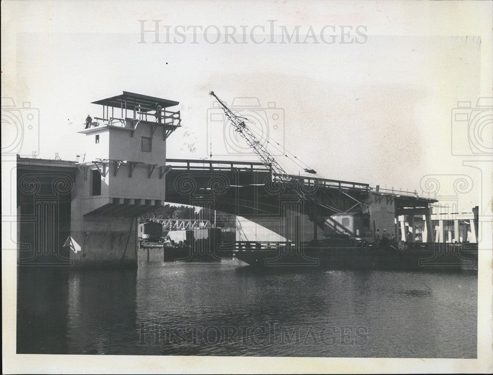 1968 Press Photo Construction on Stickney Point bridge in Fla. - Historic Images