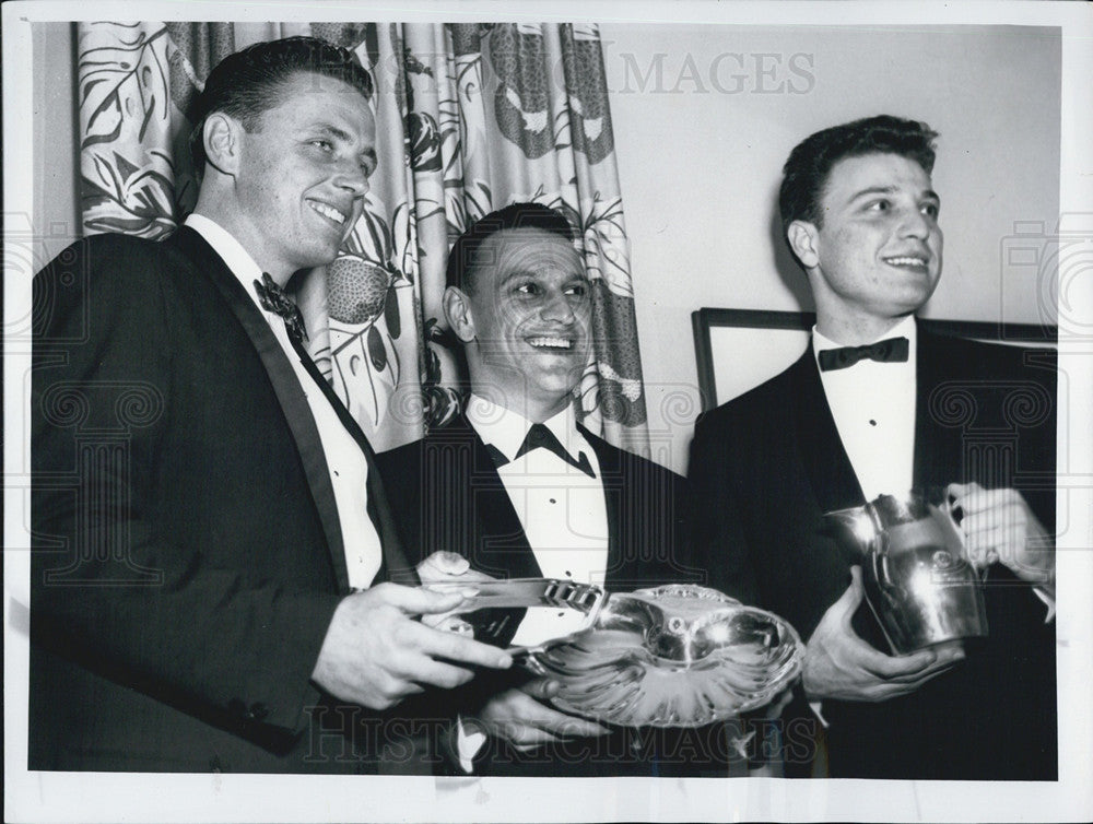 1960 Press Photo Baseballs Awards to Jerry Casale, Frank Malzone &amp; Sam White - Historic Images
