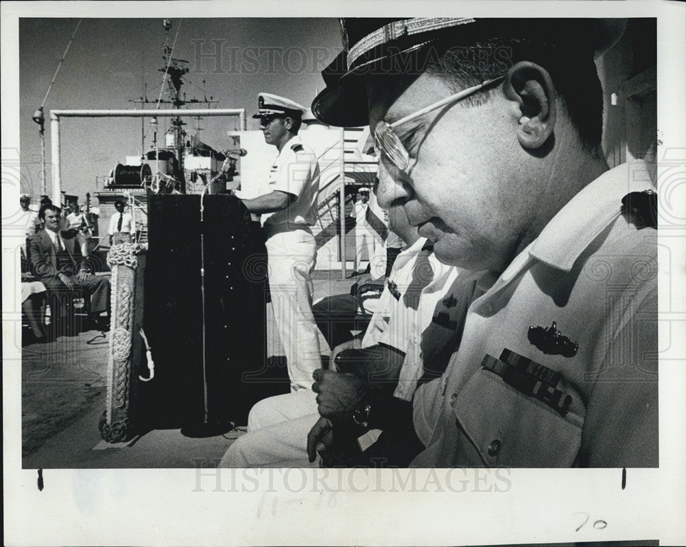 1977 Press Photo Navy Reserves - Historic Images