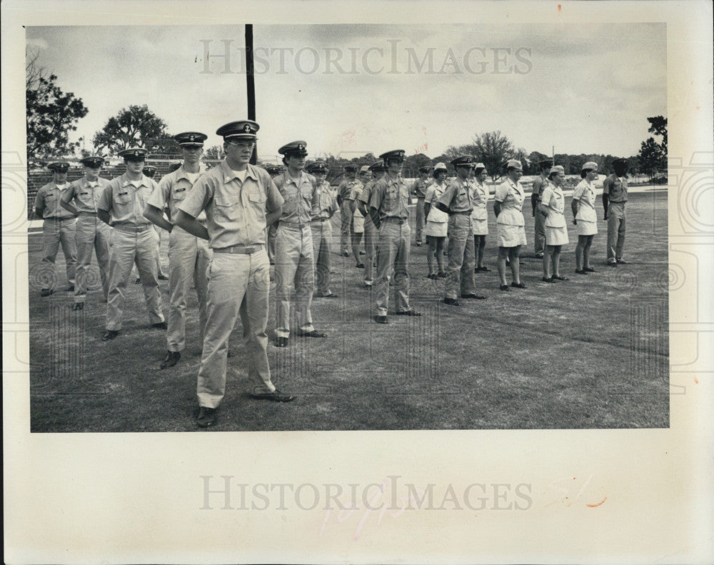 Undated Press Photo Navy Reserve - Historic Images