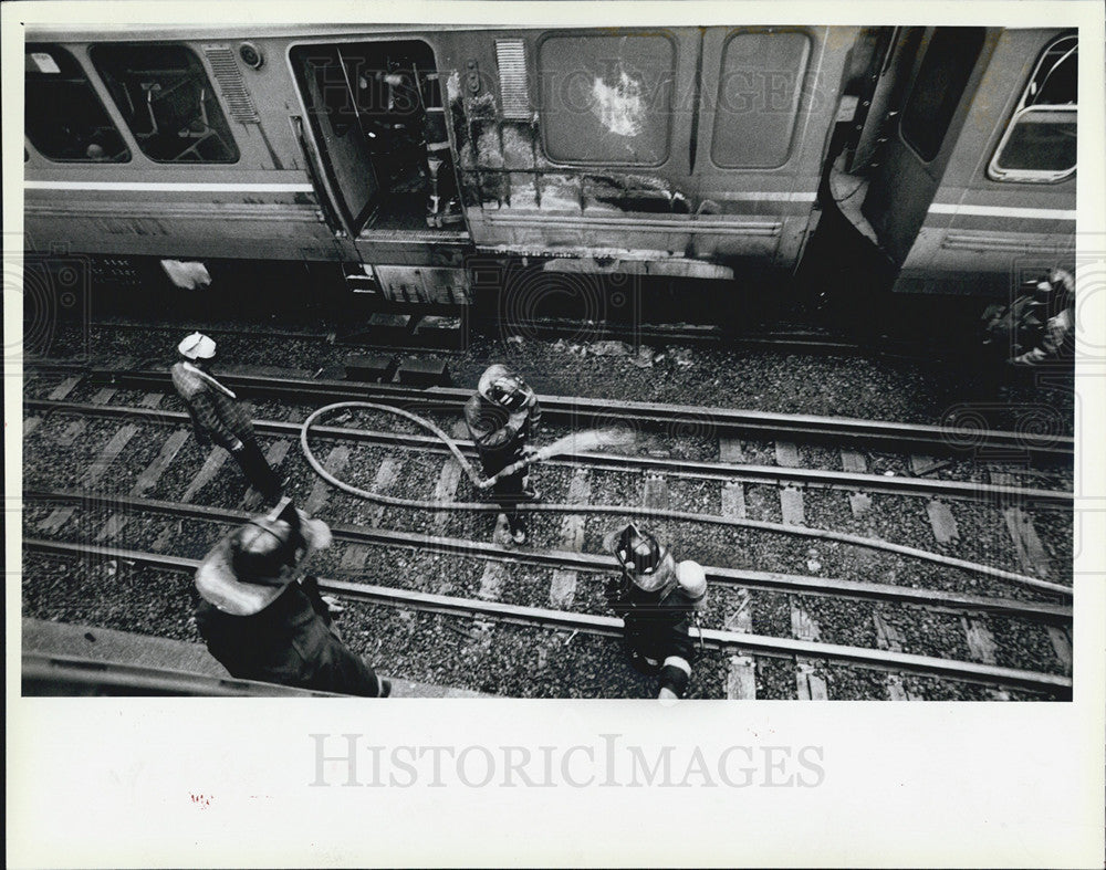 1984 Press Photo Firefighters And CTA Officials Inspect Aftermath Of Train FIre - Historic Images