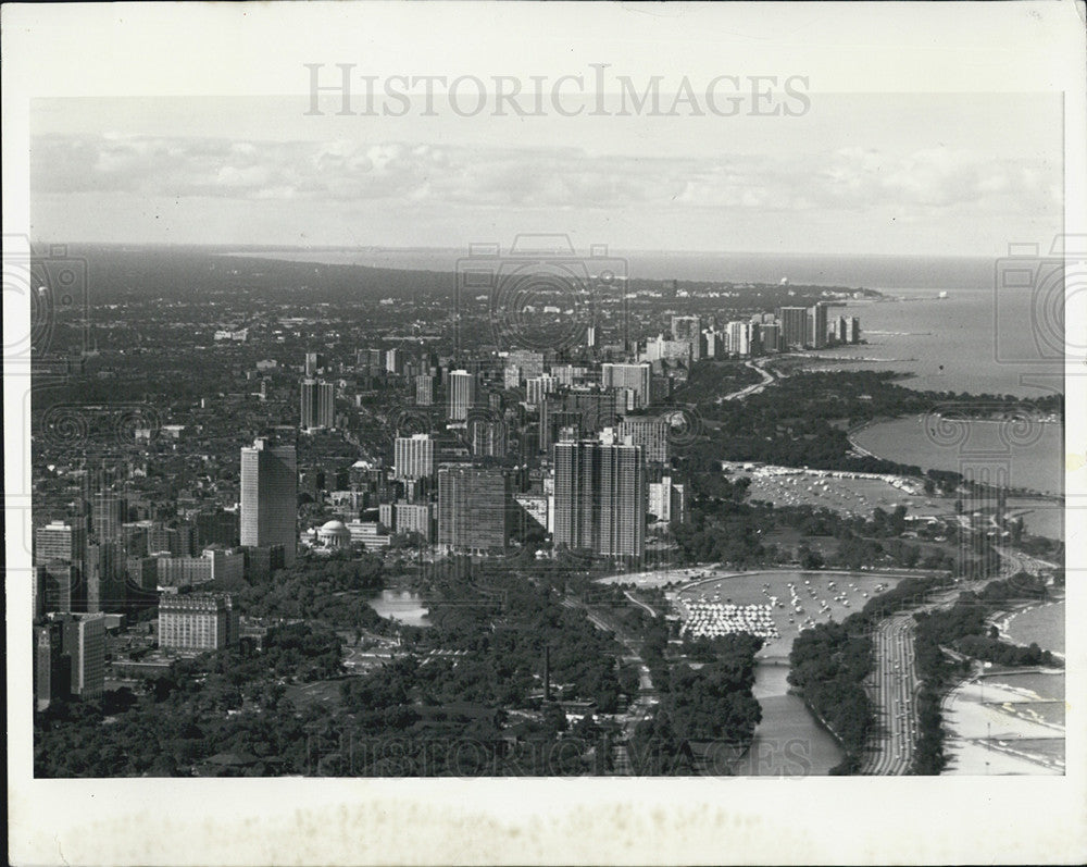 1979 Press Photo Aerial View From John Hancock Center Toward Lake Michigan Shore - Historic Images