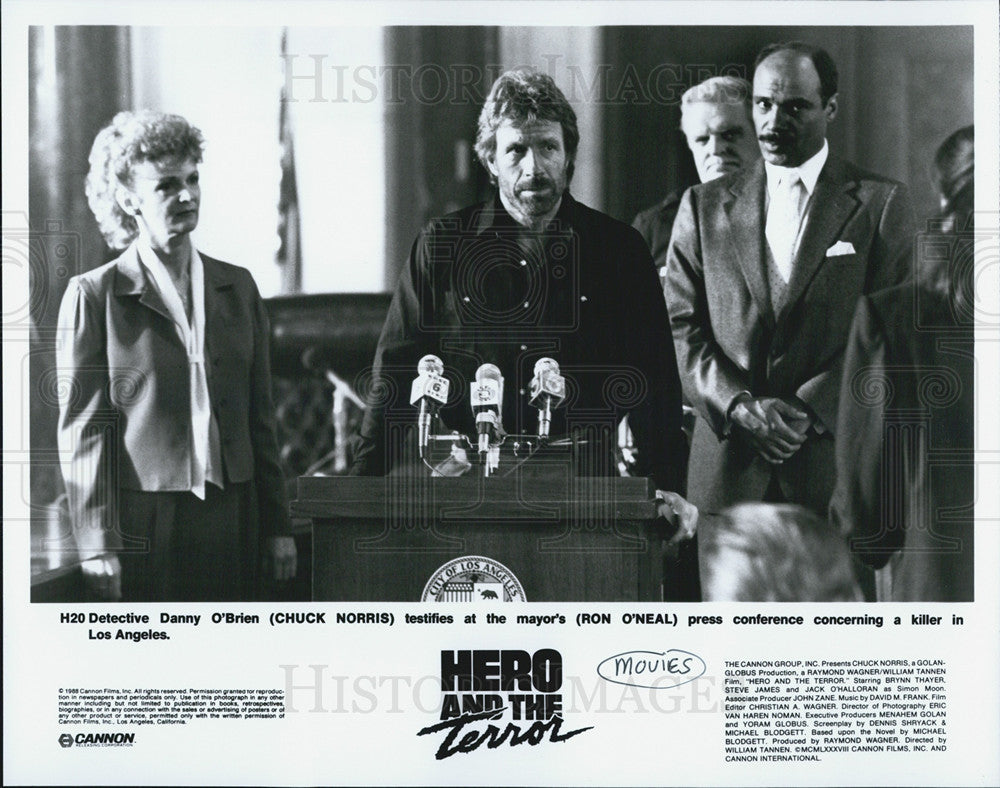 1986 Press Photo Hero and the Terror Chuck norris - Historic Images