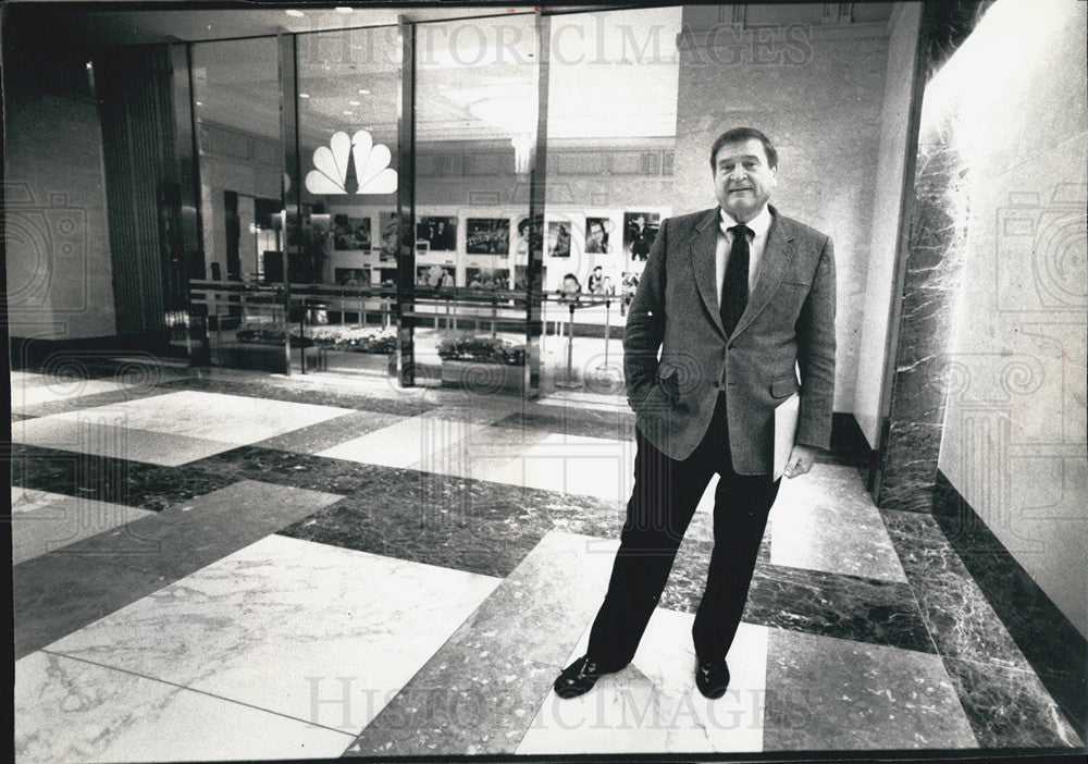 1991 Press Photo Illinois Representative Dan Rostenkowski At NBC Tower - Historic Images