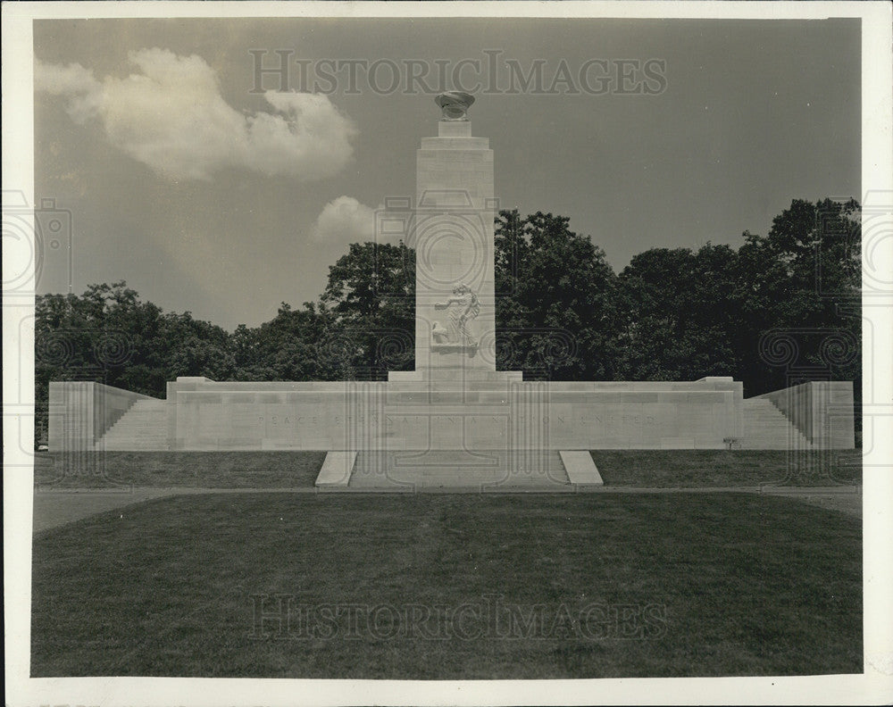 Undated Press Photo Eternal light Peace Memorial" at Gettysburg Battlefield Pennsylvania - Historic Images