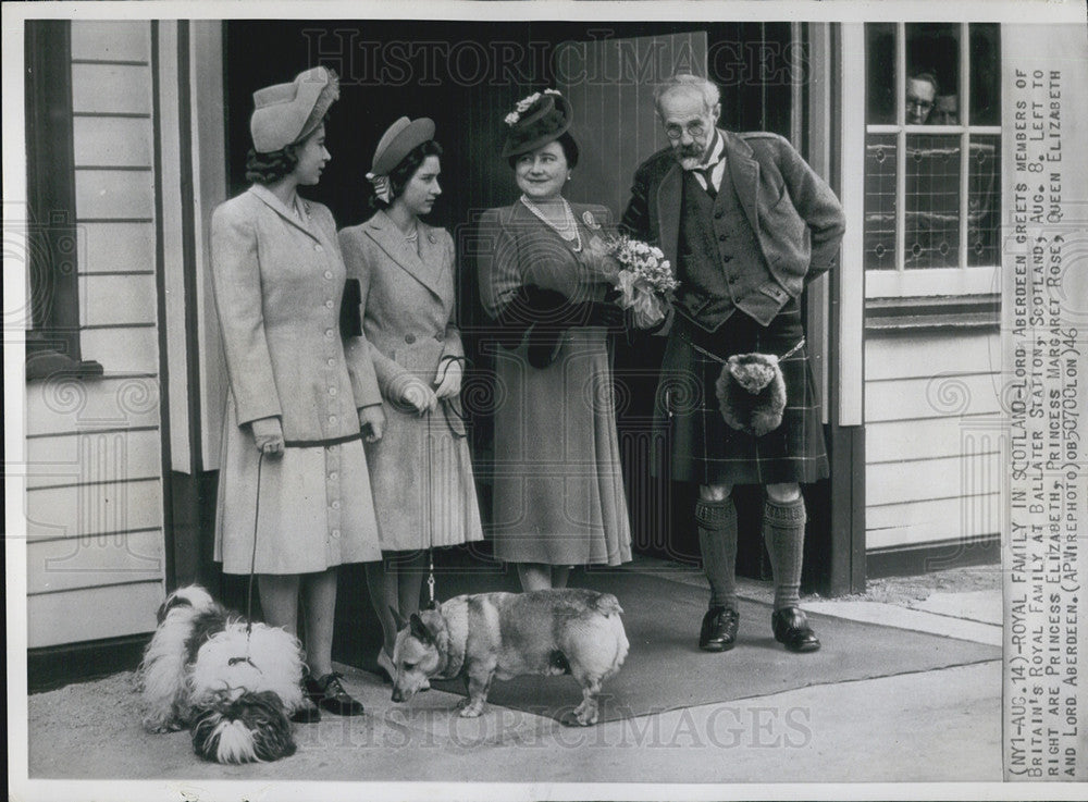 1946 Press Photo Scotland Royal Family Lord Aberdeen Greets Britain Royal Family - Historic Images