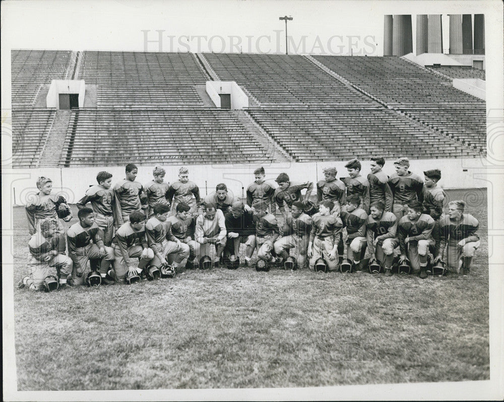 Undated Press Photo Daily News Bantam Football - Historic Images