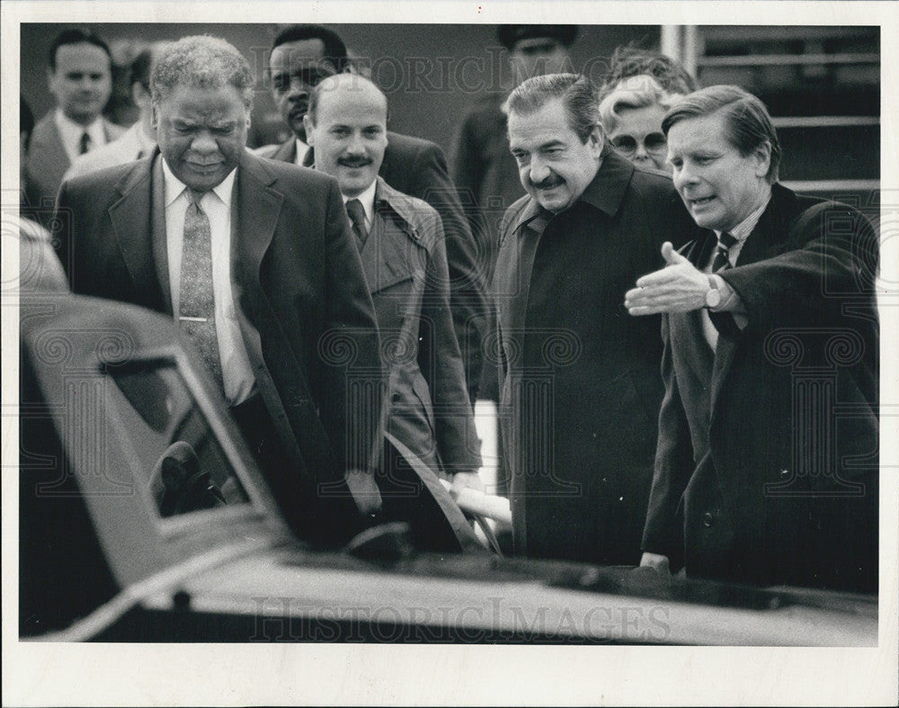 1985 Press Photo Chicago Mayor Washington &amp; Argentinian President Raoul Alfonsin - Historic Images