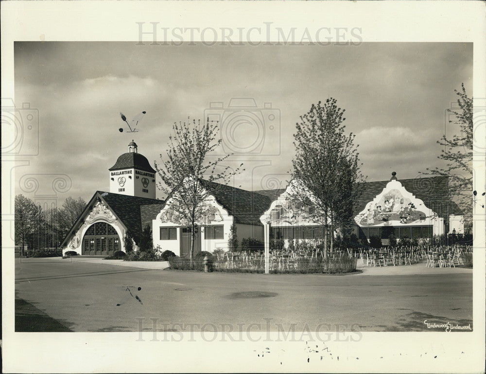 1939 Press Photo Ballantine Three Ring, largest restaurant on the Fair Grounds - Historic Images