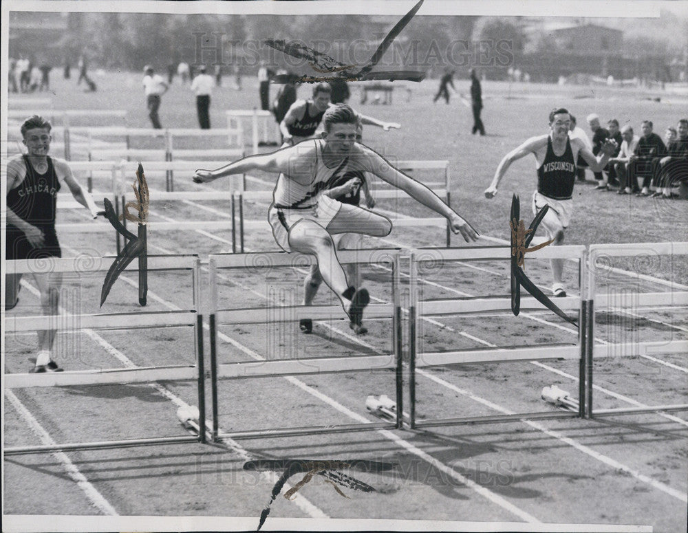 1939 Press Photo Gedeon of Michigan at Western Conference Track Meet - Historic Images