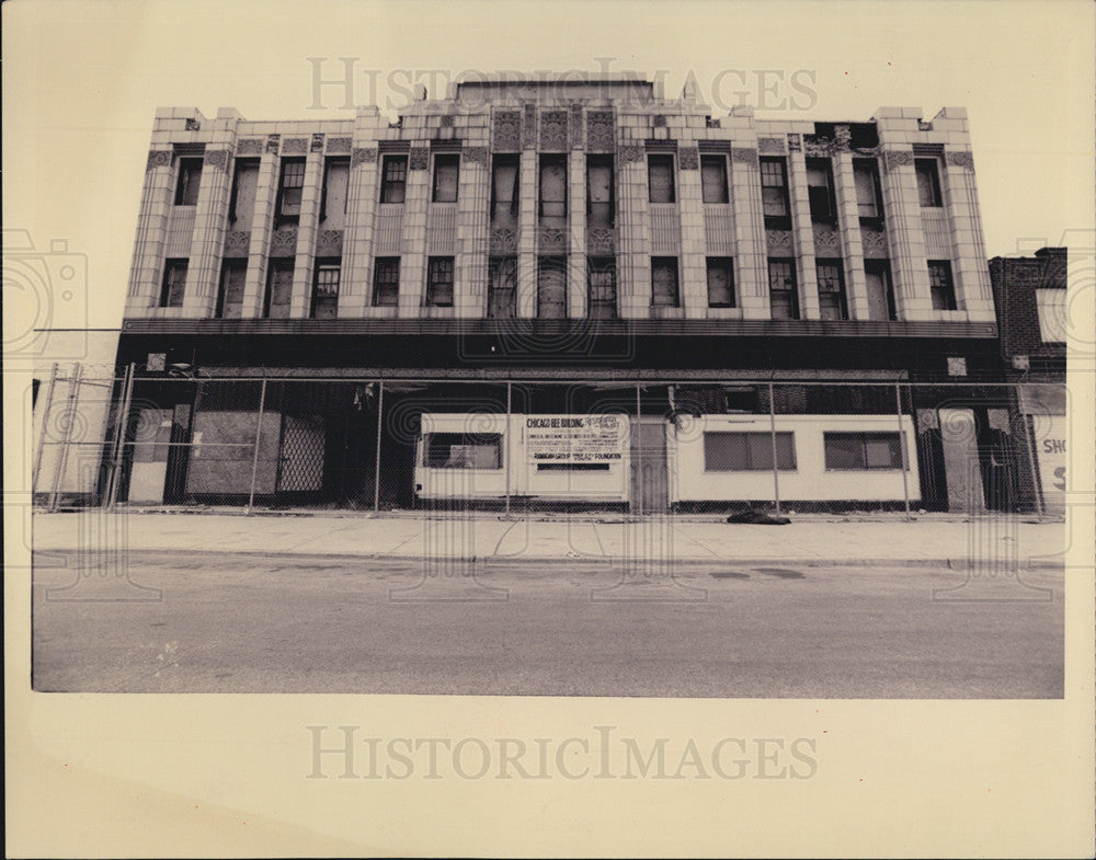 1993 Press Photo Chicago Bee Building Plans To Become Public Library - Historic Images