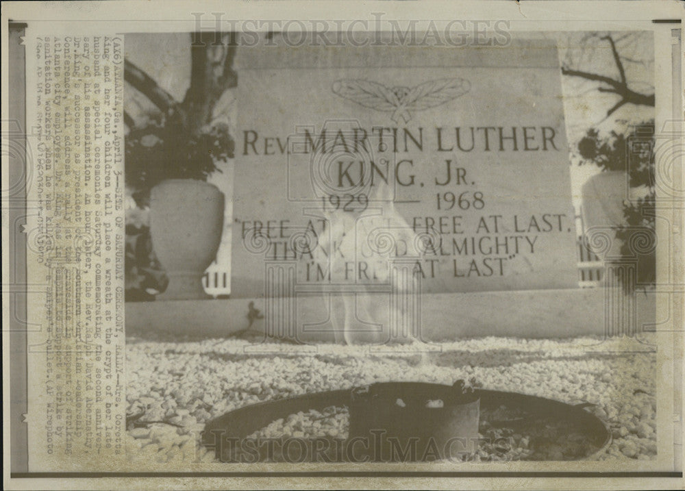 1970 Press Photo Martin Luther King Jr Eternal Flame Memorial In Atlanta Georgia - Historic Images