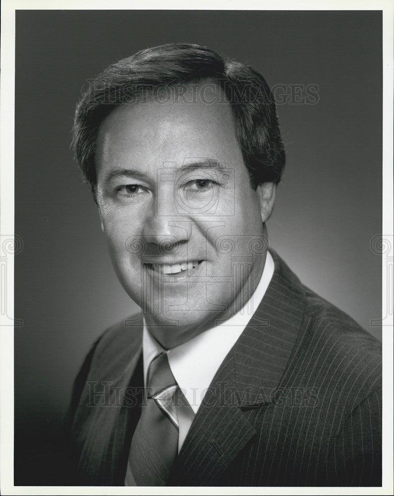 1983 Press Photo Robert C. sharp vice President Kodak - Historic Images