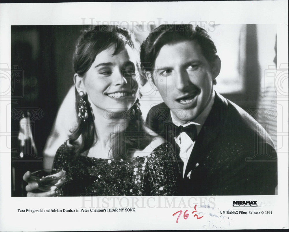 1992 Press Photo Tara Fitzgerald &amp; Adrian Dunbar in &quot;Hear my Song&quot; - Historic Images