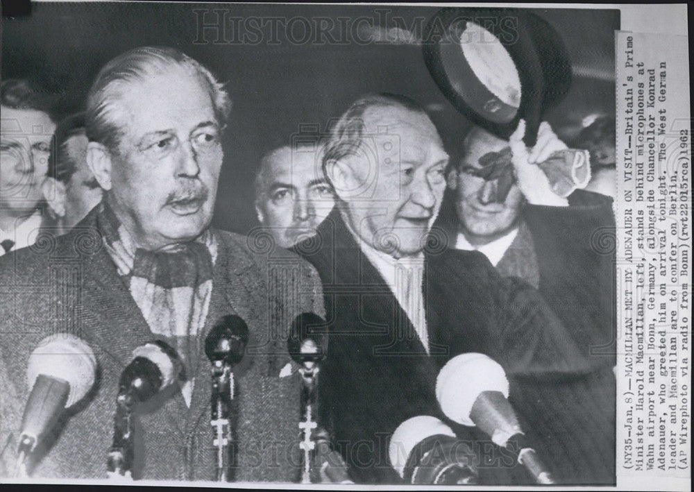 1962 Press Photo British Prime Minister Harold Macmillan Wahn Airport Press - Historic Images