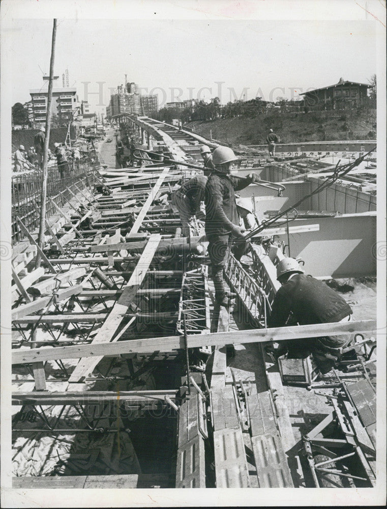 Press Photo Tokyo Japan Building Construction - Historic Images